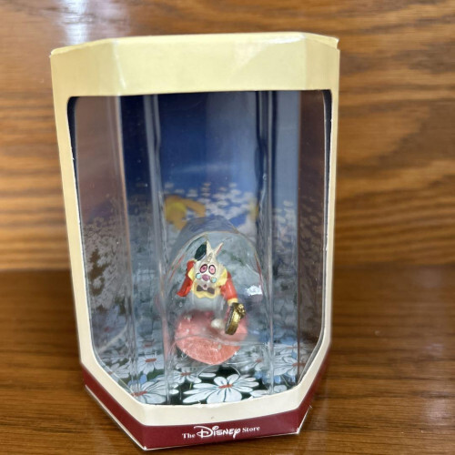 Disney Tiny Kingdom Alice in Wonderland | eBay