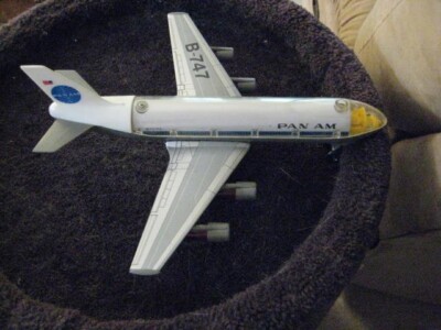 Large Scale Model Airplane 1960s to 70s Boeing 747 Plane, 12 X 11 X 5in #0111EPC