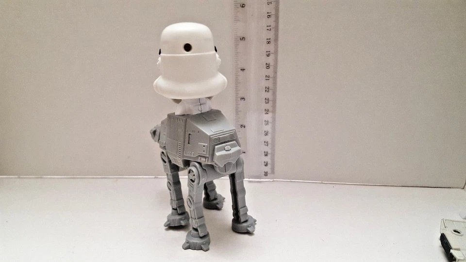 Juguete de cuerda Star Wars Stormtrooper Bobble Head  Foto 2 de 2