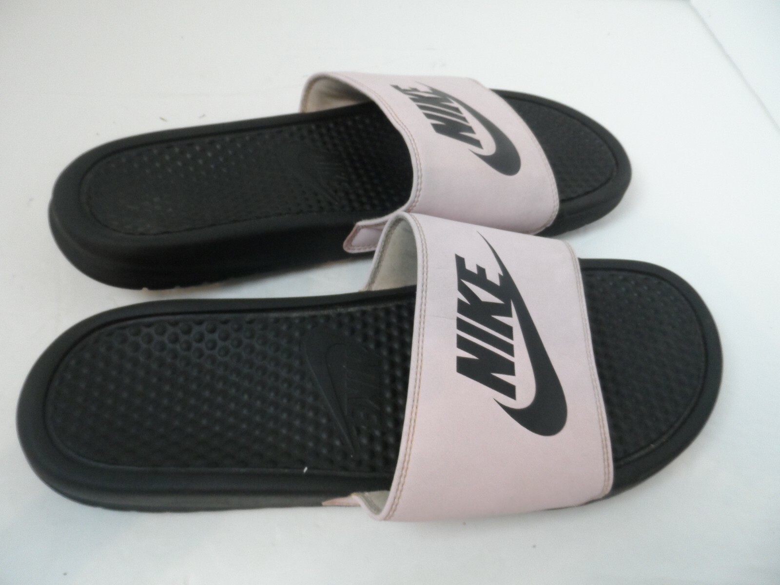 nike unisex sandals
