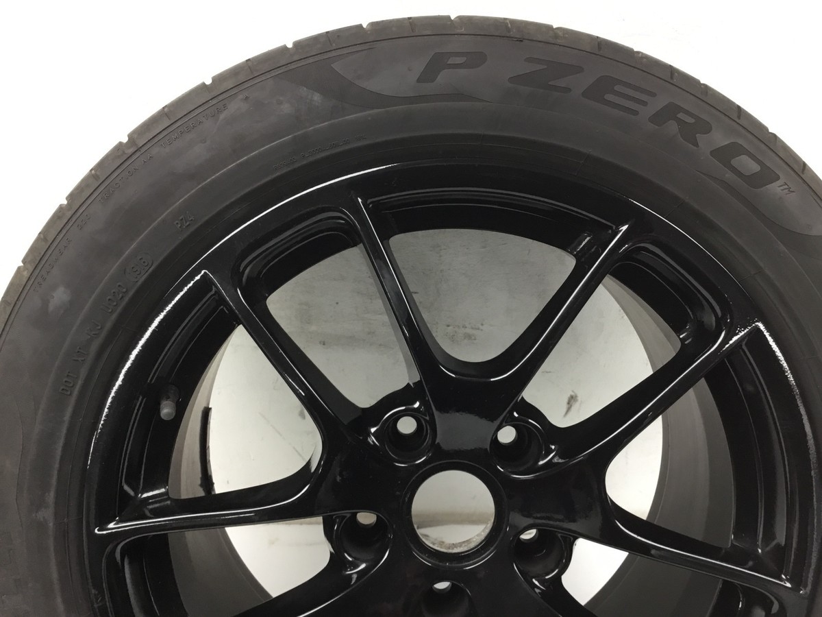 GENUINE PORSCHE 981 18