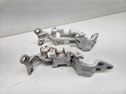 14-24 Ram Promaster 3500 2500 1500 Rear Cargo Door Right Hinge Upper & Lower - Picture 9 of 10