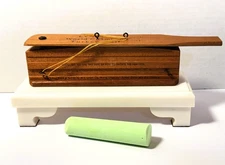 Vintage Lynch's World Champion Turkey Call, Model 102 Box Call