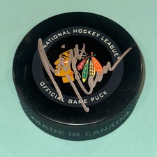 MIKE KEENAN Signed Chicago BLACKHAWKS Official GAME Puck Beckett BAS
