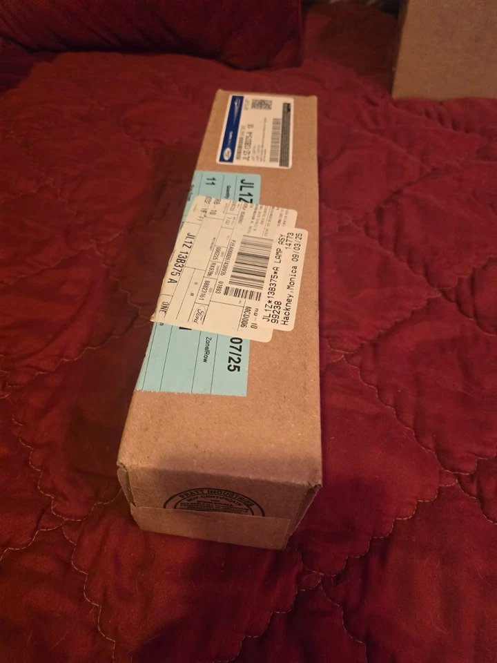 正品福特信号灯 JL1Z-13B375-A — 第 2/2 张图片