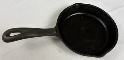 Vintage Wagner s 1891 Original Cast Iron Skillet Pan 6 1/2 Inches Made In USA
