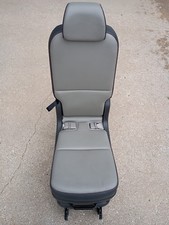 2016-2021 Kia Sedona Second 2nd Row Center Jump Seat Gray Leather Oem 16-21 2016-2021 Kia Sedona Second 2nd Row Center Jump Seat Gray Leather Oem 16-21