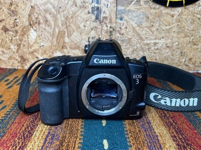 Canon EOS 3 EOS-3 35mm SLR Film Camera Body