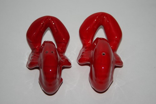 Vintage Lobster Salt Pepper Shakers - Picture 3 of 4