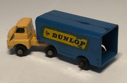 BENBROS MIGHTY MIDGET 43 BEDFORD DUNLOP VAN chipped - Picture 4 of 4