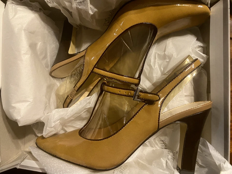 Zapatos de salón Franco Sarto de colección L-Ava-Arena charol cabestrillo trasero barra en T 7,5 M nuevos en caja nuevos Foto 3 de 4