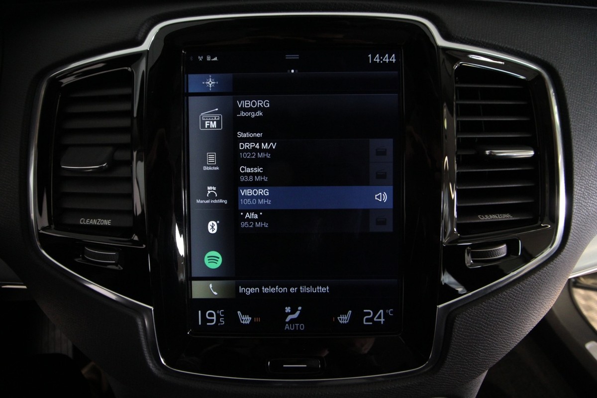 Volvo XC90 2,0 D5 225 Momentum aut. AWD 7prs