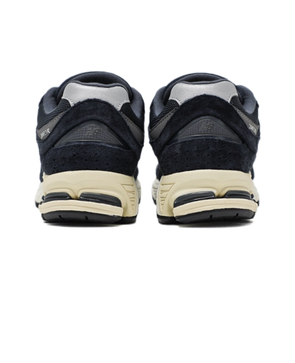 New Balance 2002R Eclipse Castlerock M2002RCA | eBay