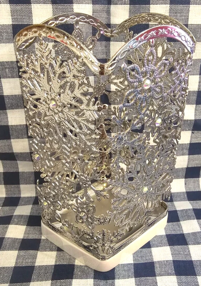 ALL NEW Beaded Snowflakes Gentle Foaming Soap Holder Sleeve Bath & Body Works - Image 3 of 3