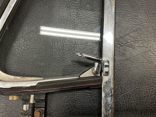 AirCooled Type 1 Wing Window Passenger Side 66-67 #19 - Picture 2 of 5