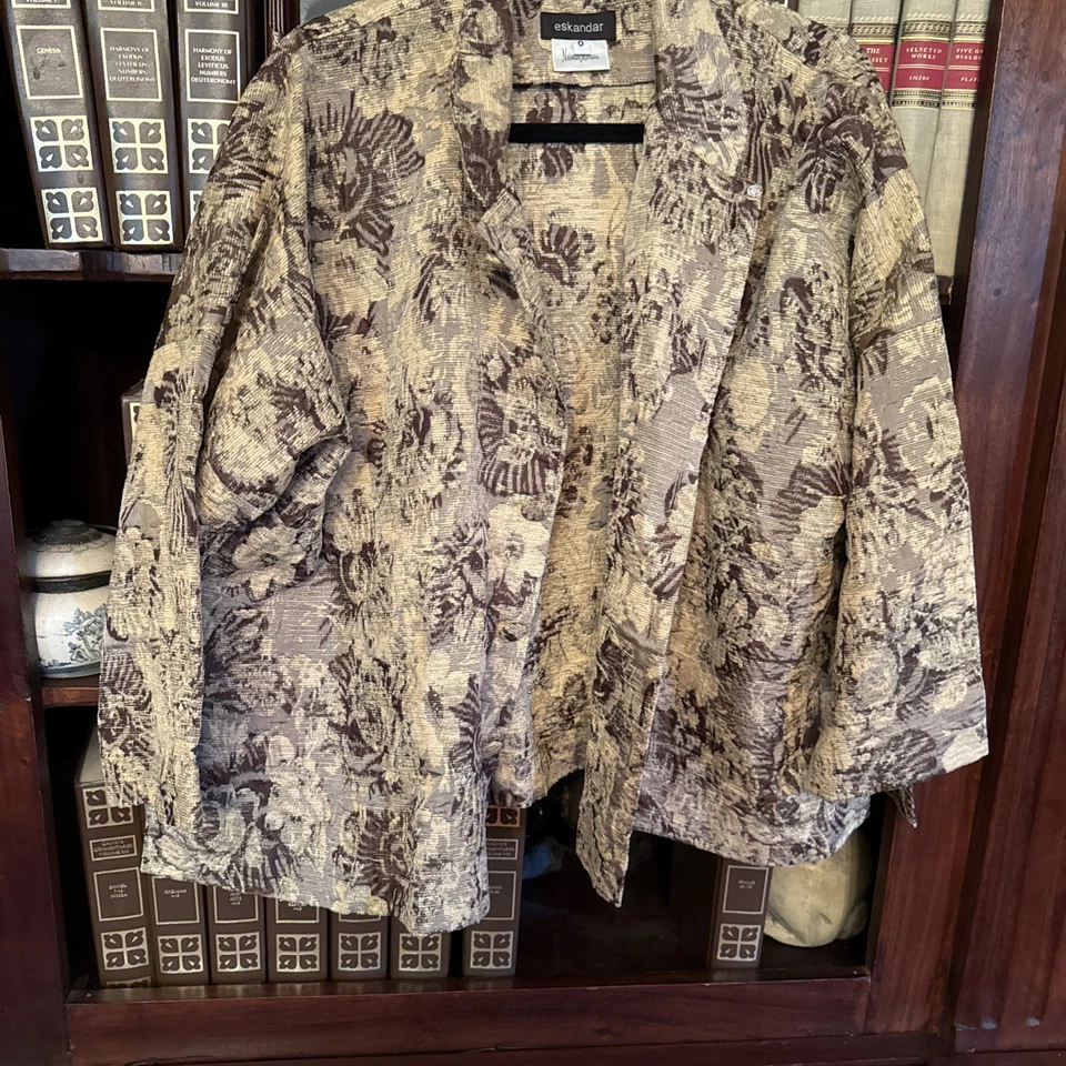 Roupas femininas eskandar - Imagem 2 de 4