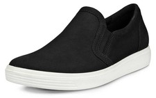 ECCO Women's Soft Classic Slip-On Sneaker Black 857733 02001