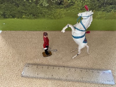Vintage Britains Lead Zoo. Ringmaster und Performing Horse Maßstab 0,1/32.