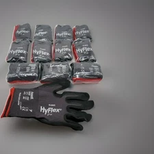 Ansell HyFlex 11-841 Foam Nitrile Grip Work Gloves - Size 7 - Lot 12 pairs.