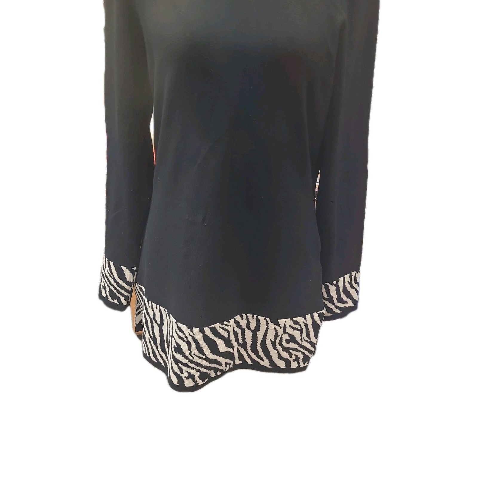Notations Women’s Small Black Pullover Sweater Ze… - image 3