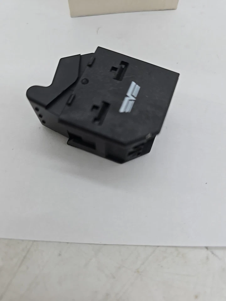 Interruptor de ventana de puerta Dorman 901-504 se adapta a 98-10 VW Beetle Foto 2 de 3