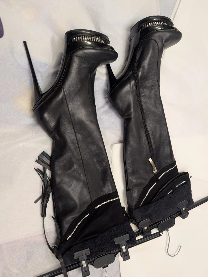 BOTTES CUIR ET STRASS NOIRES 41 - Photo 4/4