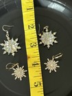 Vintage Costume Jewelry 2 Pair Earrings Rhinestone Snowflakes ￼ — photo 6