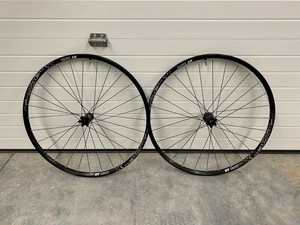 dt swiss x1900 spline 27 5