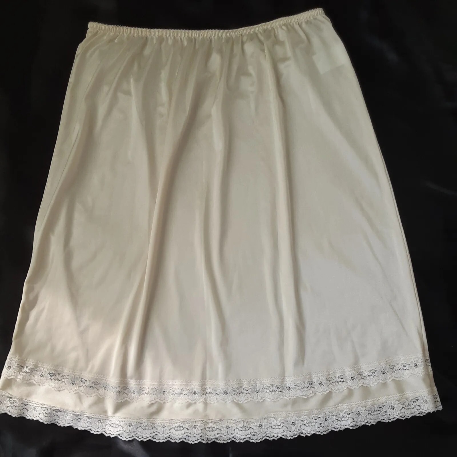 Vintage Velrose Beige Cream Half Slip Lace Hemline Plus Size 1X Elastic Waist eBay