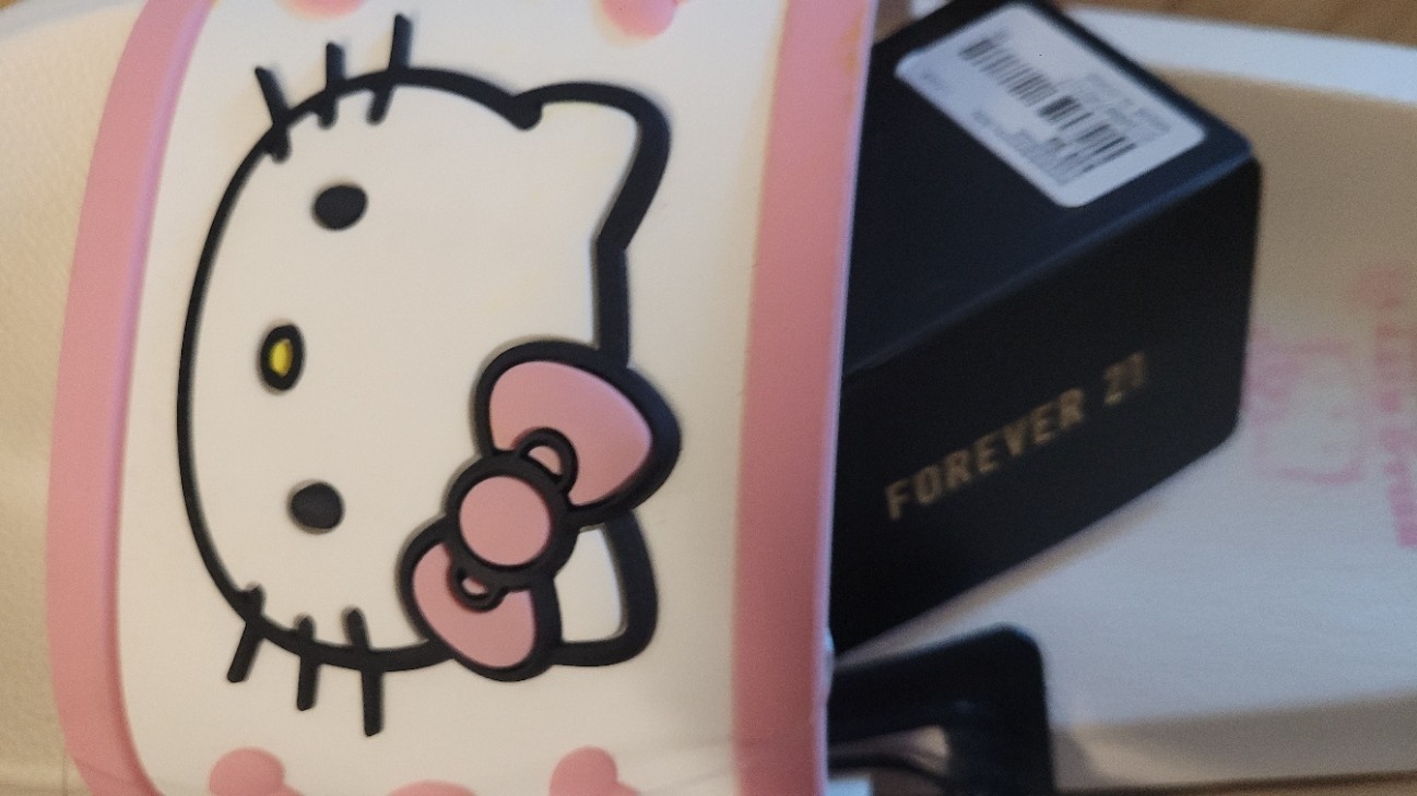 Rare Forever 21 x Sanrio Hello Kitty Platform Slides - Size 8 image 5