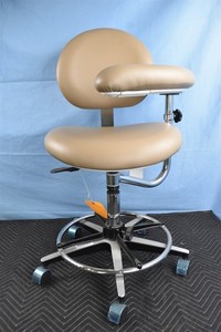 Belmont Dental Ergonomic Contoured Assistant Stool 