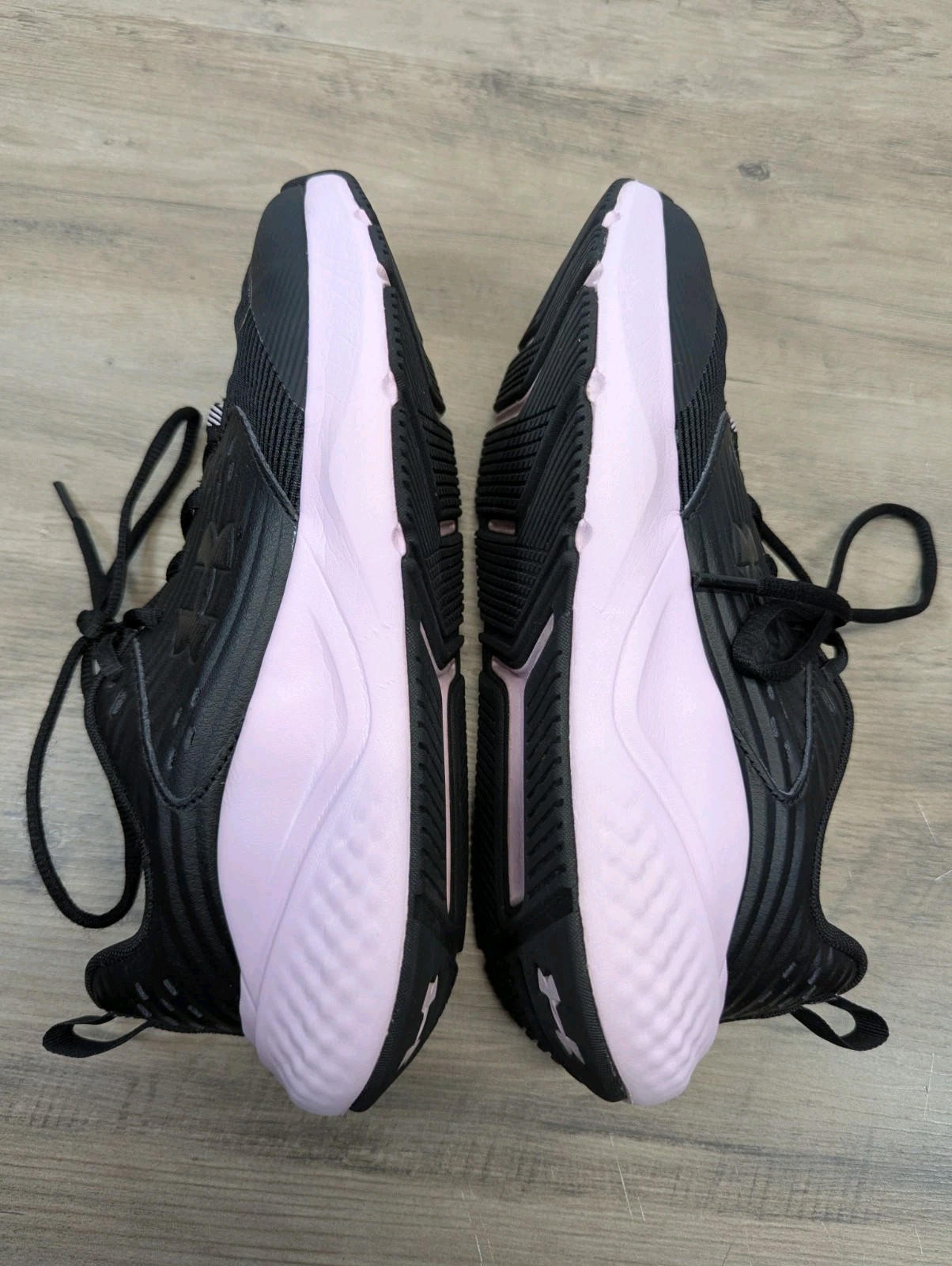 Under Armour Woman's Charged Commit 4 Training Sh… - image 13