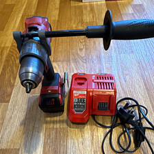 Milwaukee M18 FPD2 Cordless Drill Kit 18V 5.0Ah Li-Ion Battery Charger
