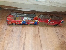 Vintage Tin Fire Department Ladder Truck Toy w/ Trailer Red F.D. A1754