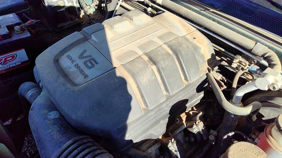 2000 2001 2002 Honda Passport Engine Cover Top Plastic Shield Oem 3.2l - Image 3 of 3