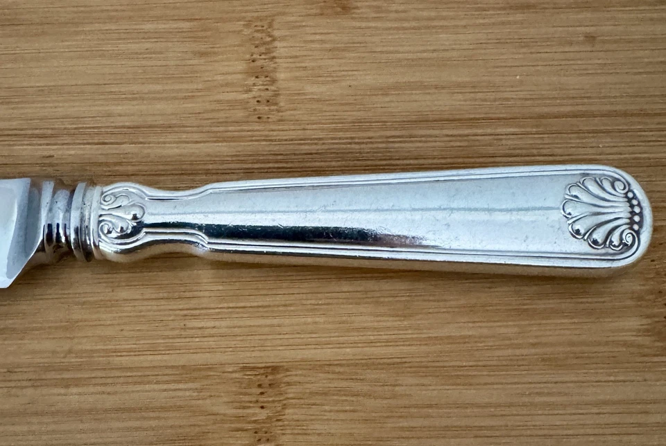 "1 CUCHILLO DE ALMUERZO ORIGINAL TIFFANY SHELL & THREAD STERLING 9 1/8""" Foto 2 de 4