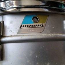 Vintage 70  s Ludwig Acrolite Snare Drum - Pointy Label W/ Case and Stand