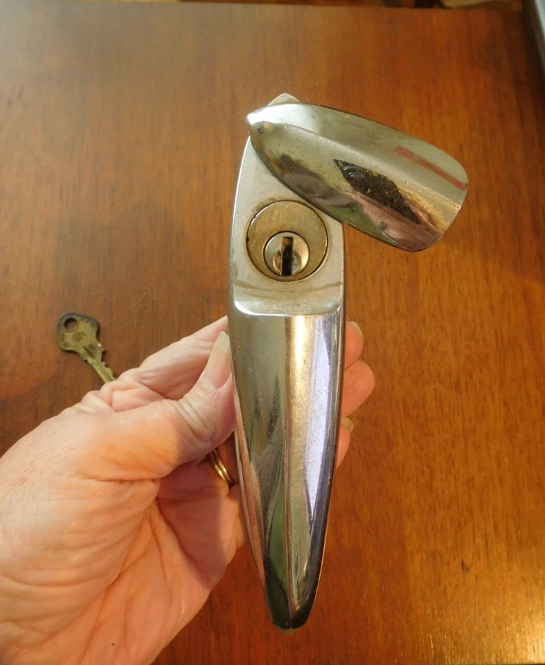 Chrysler 1950 1951 1952 manija de maletero con llave New Yorker Windsor Mopar Foto 3 de 4