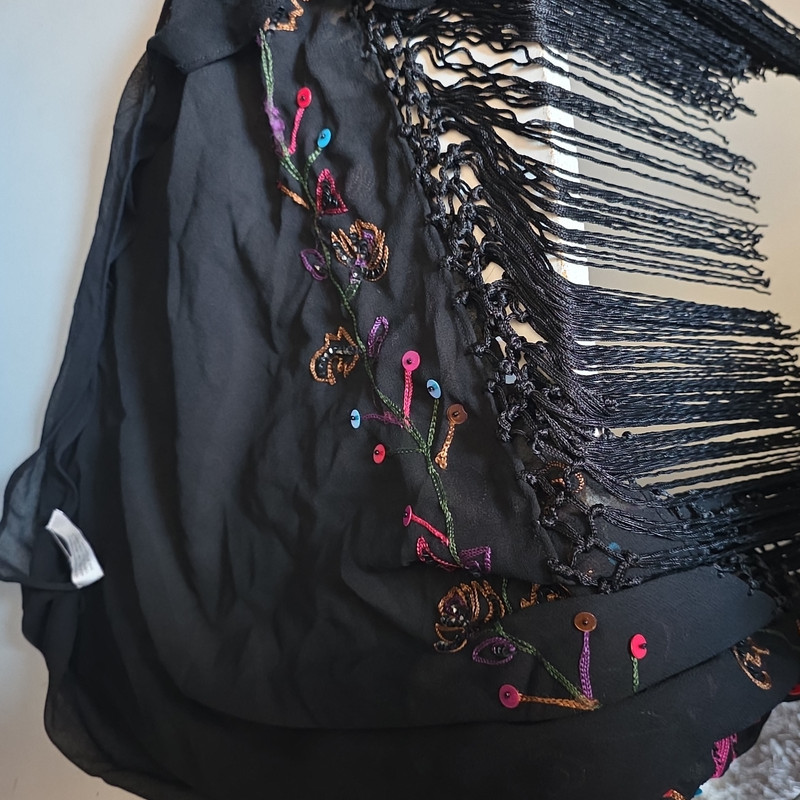 John Scott 100% polyester Chiffon Black Floral Embroidered Sequin Fringe Scarf 