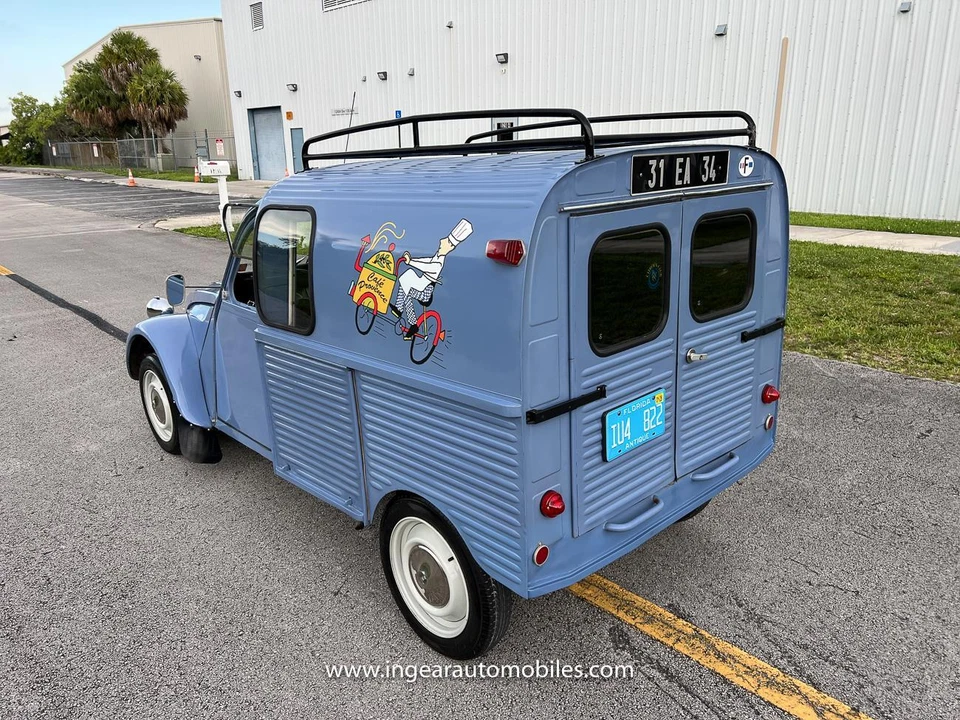 Citroen Fourgonnette 1971 2 CV Foto 2 de 4