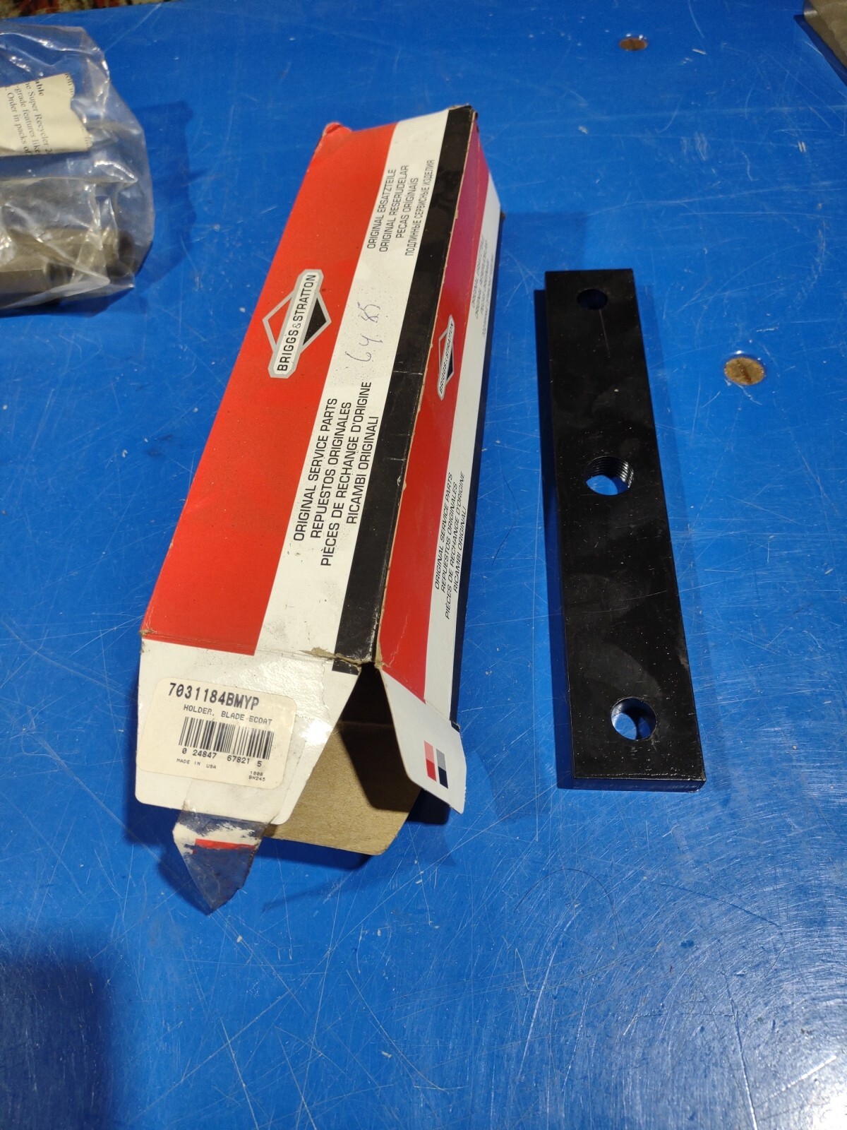 Briggs & Stratton OEM 7031184BMYP Replacement Blade Holder with ECoat Finish