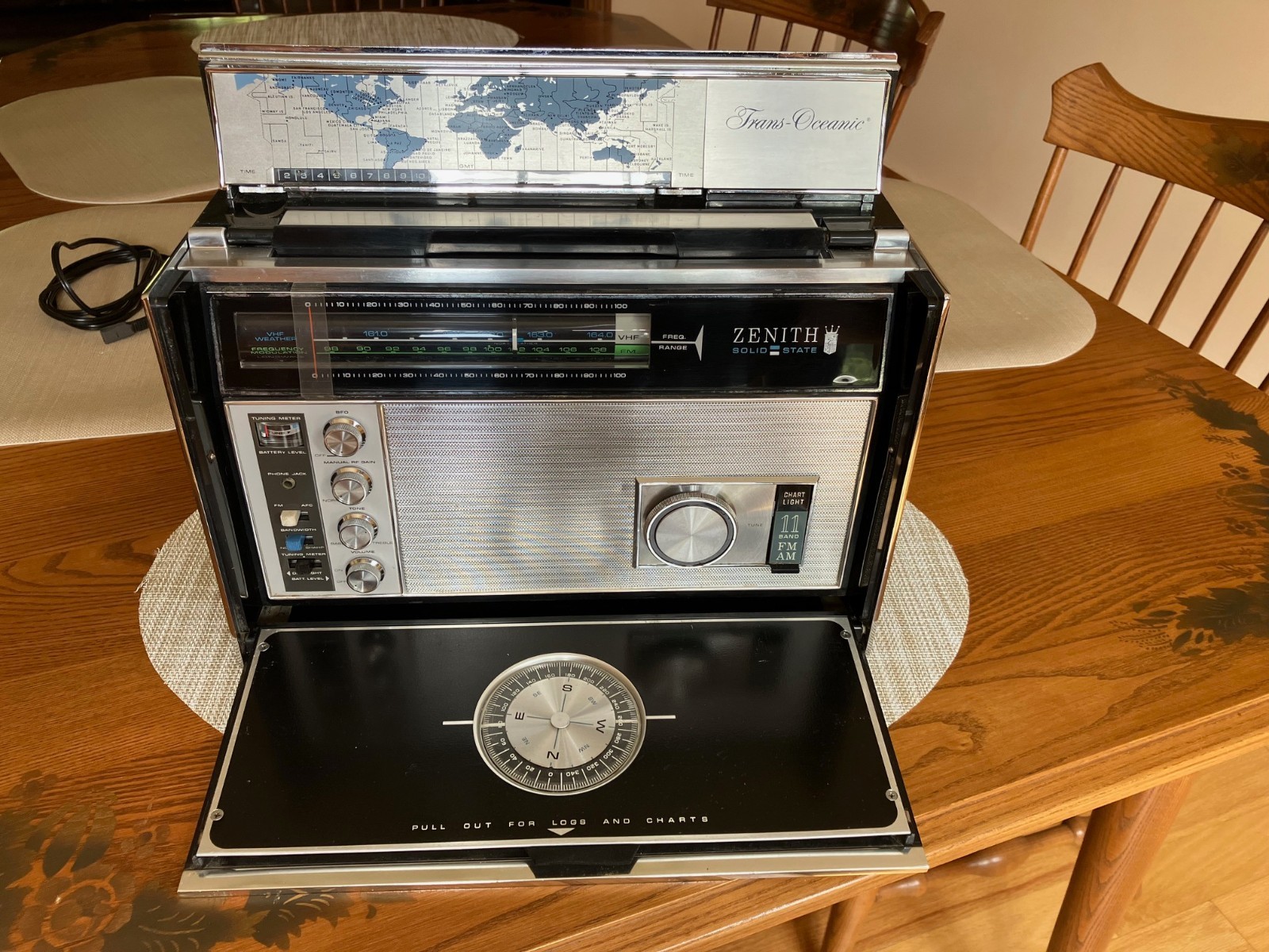 Vintage Zenith Transoceanic D7000Y, recapped, LED dial lights, aligned