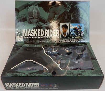 MEDICOM TOY - 1/6サイズRAH仮面ライダー Amazon.co.jp: sgooメディコムトイ RAH RAHM026 リアル