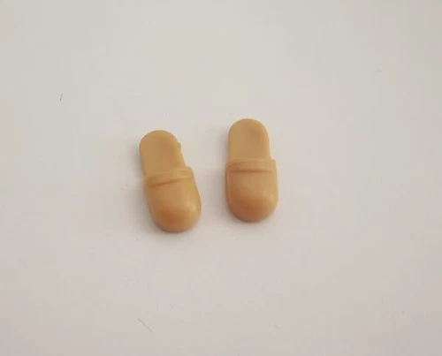 PLAYMOBIL (0540) FEET - Pair of Vintage Adult Beige Clogs