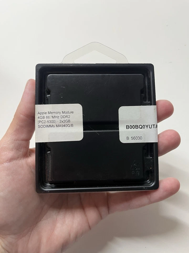 Apple 512 MB SO-DIMM 667 MHz DDR2 Memory (MA345G/A) - Image 3 of 4