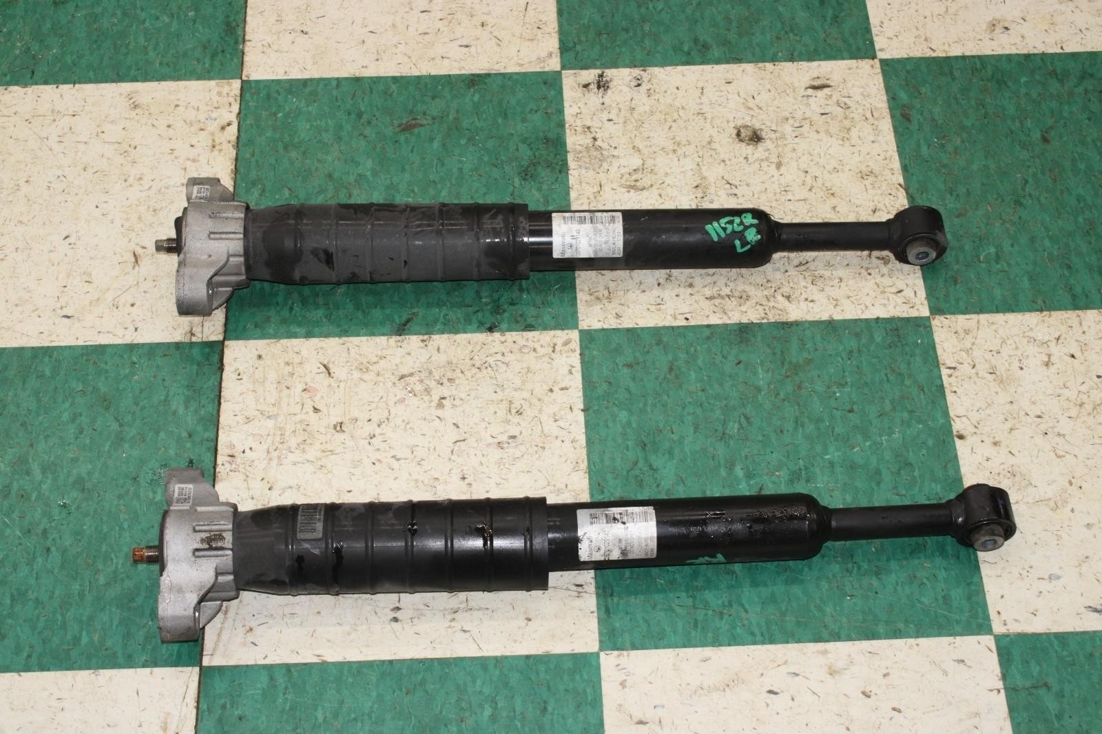 Maserati Ghibli 2014-2021 Rear Left, right Dampers Pair