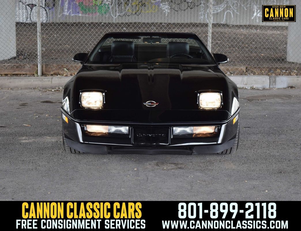 1990 Black Chevrolet Corvette   | C4 Corvette Photo 6