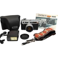 Yashica Electro 35 GSN Rangefinder Camera 45mm f1.7 Lens Flash Case Bundle Works