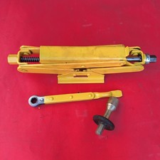 Ferrari 330365 Gtcgts And 365 Gt 22 Models Jack Tool Kit