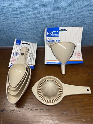 NOS Vintage EKCO Nylon Funnel Set + Measuring Cup Set Scoop/Spoon + Juicer